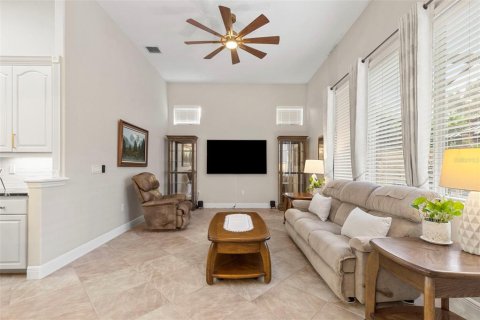 Villa ou maison à vendre à Tampa, Floride: 5 chambres, 366.69 m2 № 2196471 - photo 13