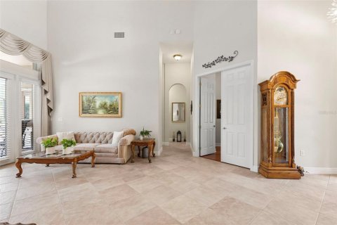 Villa ou maison à vendre à Tampa, Floride: 5 chambres, 366.69 m2 № 2196471 - photo 23