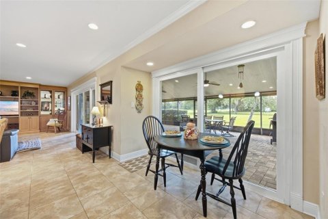 House in Lutz, Florida 4 bedrooms, 219.25 sq.m. № 2416296 - photo 21