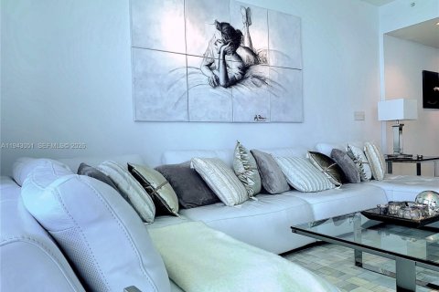 Copropriété à vendre à Sunny Isles Beach, Floride: 1 chambre, 103.12 m2 № 1999568 - photo 4