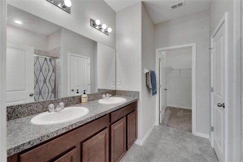 Townhouse in Apollo Beach, Florida 4 bedrooms, 202.9 sq.m. № 1616342 - photo 7