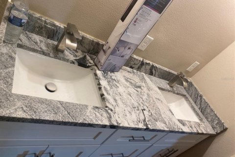 Купить виллу или дом в Тампа, Флорида 3 комнаты, 126.81м2, № 2237283 - фото 11