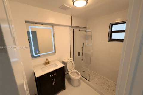 Villa ou maison à vendre à Miami, Floride: 3 chambres, 124.49 m2 № 2064172 - photo 28