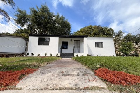 Villa ou maison à vendre à Miami, Floride: 3 chambres, 124.49 m2 № 2064172 - photo 19