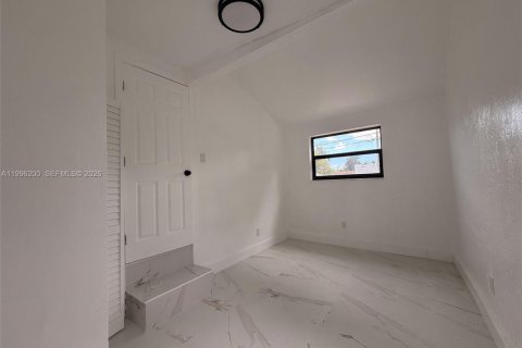 Villa ou maison à vendre à Miami, Floride: 3 chambres, 124.49 m2 № 2064172 - photo 30