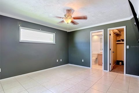 Villa ou maison à vendre à Cape Coral, Floride: 3 chambres, 130.81 m2 № 2322575 - photo 5