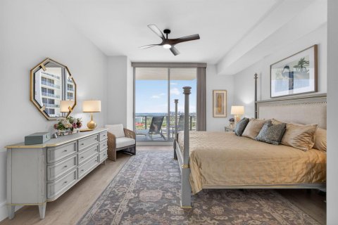 Condo in West Palm Beach, Florida, 2 bedrooms  № 2175645 - photo 19