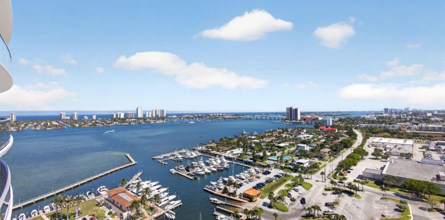 Condo in West Palm Beach, Florida, 2 bedrooms  № 2175645