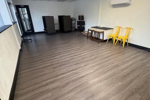 Immobilier commercial à vendre à Dade City, Floride: 288.28 m2 № 1901757 - photo 3