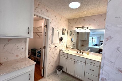 House in Nokomis, Florida 3 bedrooms, 185.43 sq.m. № 2230977 - photo 22