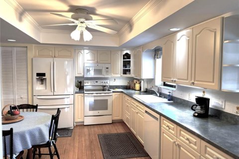 House in Nokomis, Florida 3 bedrooms, 185.43 sq.m. № 2230977 - photo 16
