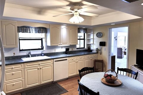 House in Nokomis, Florida 3 bedrooms, 185.43 sq.m. № 2230977 - photo 15