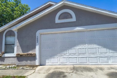 Casa en Orlando, Florida 4 dormitorios, 108.14 m2 № 2207756