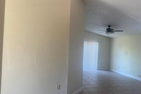 Villa ou maison à vendre à Orlando, Floride: 4 chambres, 108.14 m2 № 2207756 - photo 19
