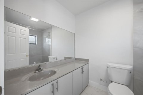 Villa ou maison à vendre à Miami, Floride: 4 chambres, 184.97 m2 № 2222559 - photo 26