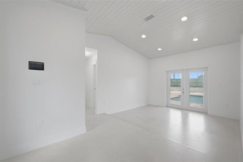 Villa ou maison à vendre à Miami, Floride: 4 chambres, 184.97 m2 № 2222559 - photo 11