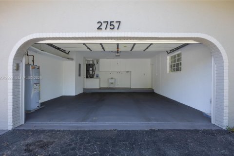Villa ou maison à vendre à Coral Springs, Floride: 4 chambres, 251.39 m2 № 2187845 - photo 12