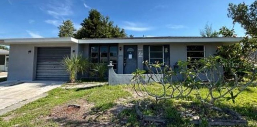 Villa ou maison à Port Charlotte, Floride 2 chambres, 86.12 m2 № 2202281