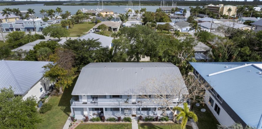 Appartement à Hutchinson Island South, Floride 2 chambres, 78.97 m2 № 1228587