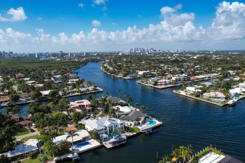 Condo in Fort Lauderdale, Florida, 2 bedrooms  № 2191477 - photo 21