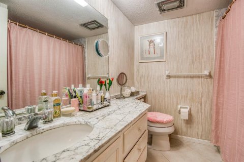 Copropriété à vendre à Riviera Beach, Floride: 2 chambres, 105.35 m2 № 2413184 - photo 13