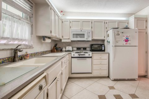 Copropriété à vendre à Riviera Beach, Floride: 2 chambres, 105.35 m2 № 2413184 - photo 9