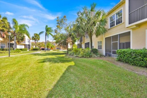 Condo in Kissimmee, Florida, 3 bedrooms  № 2278010 - photo 26