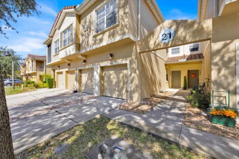 Condo in Kissimmee, Florida, 3 bedrooms  № 2278010 - photo 2