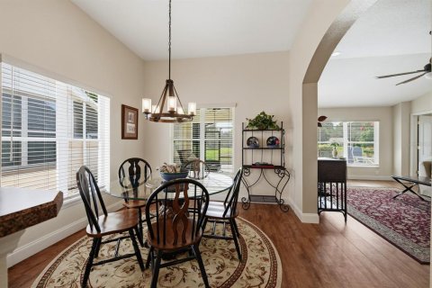 Villa ou maison à vendre à Mount Dora, Floride: 2 chambres, 119.66 m2 № 2229661 - photo 8