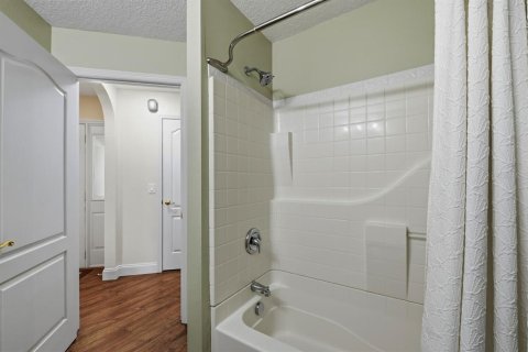 Villa ou maison à vendre à Mount Dora, Floride: 2 chambres, 119.66 m2 № 2229661 - photo 17