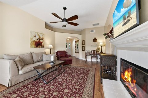 Villa ou maison à vendre à Mount Dora, Floride: 2 chambres, 119.66 m2 № 2229661 - photo 6
