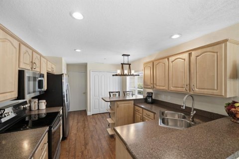Villa ou maison à vendre à Mount Dora, Floride: 2 chambres, 119.66 m2 № 2229661 - photo 9
