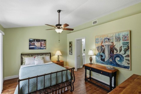 Villa ou maison à vendre à Mount Dora, Floride: 2 chambres, 119.66 m2 № 2229661 - photo 11