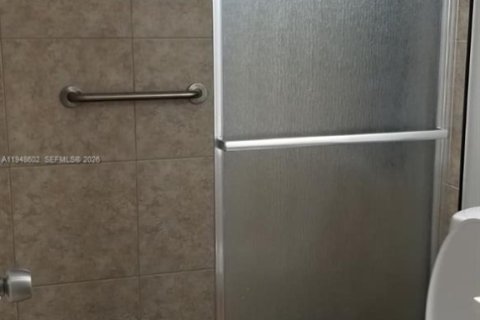 Снять в аренду виллу или дом в Хомстед, Флорида 2 спальни, 95.5м2, № 2004517 - фото 14