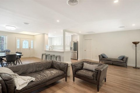 Купить виллу или дом в Сарасота, Флорида 12 комнат, 238.2м2, № 2166846 - фото 9