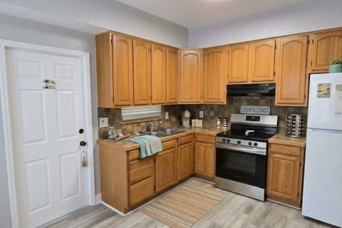 Copropriété à vendre à Madeira Beach, Floride: 2 chambres, 75.72 m2 № 2405379 - photo 7