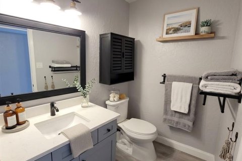 Copropriété à vendre à Madeira Beach, Floride: 2 chambres, 75.72 m2 № 2405379 - photo 9