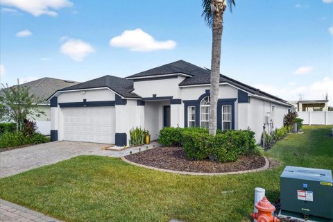 Casa en venta en Davenport, Florida, 4 dormitorios, 167.6 m2 № 2098474 - foto 3