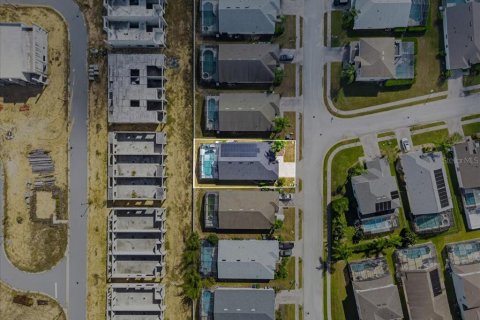 Casa en venta en Davenport, Florida, 4 dormitorios, 167.6 m2 № 2098474 - foto 10