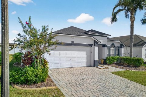 Casa en venta en Davenport, Florida, 4 dormitorios, 167.6 m2 № 2098474 - foto 2