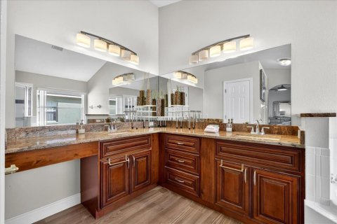 Casa en venta en Davenport, Florida, 4 dormitorios, 167.6 m2 № 2098474 - foto 25