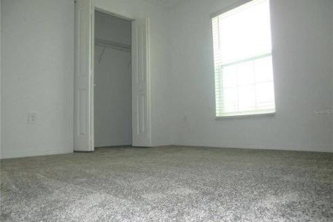 House in Winter Haven, Florida 3 bedrooms, 144.93 sq.m. № 2237012 - photo 19