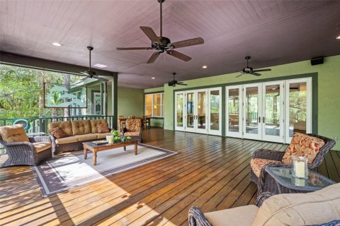 Casa en venta en Estero, Florida, 5 dormitorios, 371.61 m2 № 1697941 - foto 17