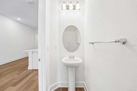 Touwnhouse à vendre à Jacksonville, Floride: 3 chambres, 143.91 m2 № 2413862 - photo 16