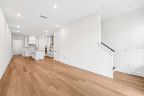Touwnhouse à vendre à Jacksonville, Floride: 3 chambres, 143.91 m2 № 2413862 - photo 7