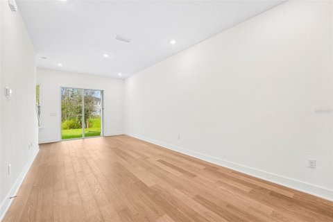 Touwnhouse à vendre à Jacksonville, Floride: 3 chambres, 143.91 m2 № 2413862 - photo 5