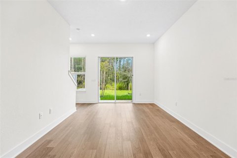 Touwnhouse à vendre à Jacksonville, Floride: 3 chambres, 143.91 m2 № 2413862 - photo 9