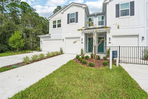 Touwnhouse à vendre à Jacksonville, Floride: 3 chambres, 143.91 m2 № 2413862 - photo 2
