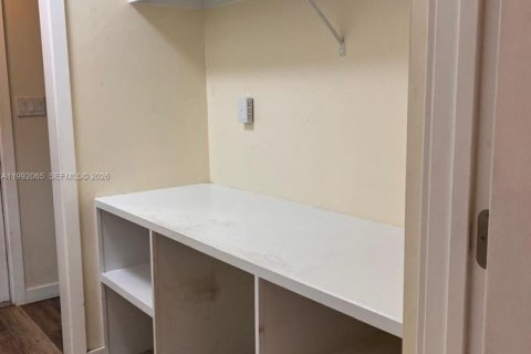 Купить виллу или дом в Виро-Бич, Флорида 2 спальни, 104.05м2, № 2052622 - фото 20