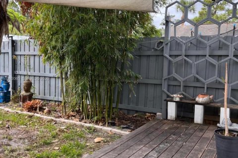 Купить виллу или дом в Виро-Бич, Флорида 2 спальни, 104.05м2, № 2052622 - фото 5